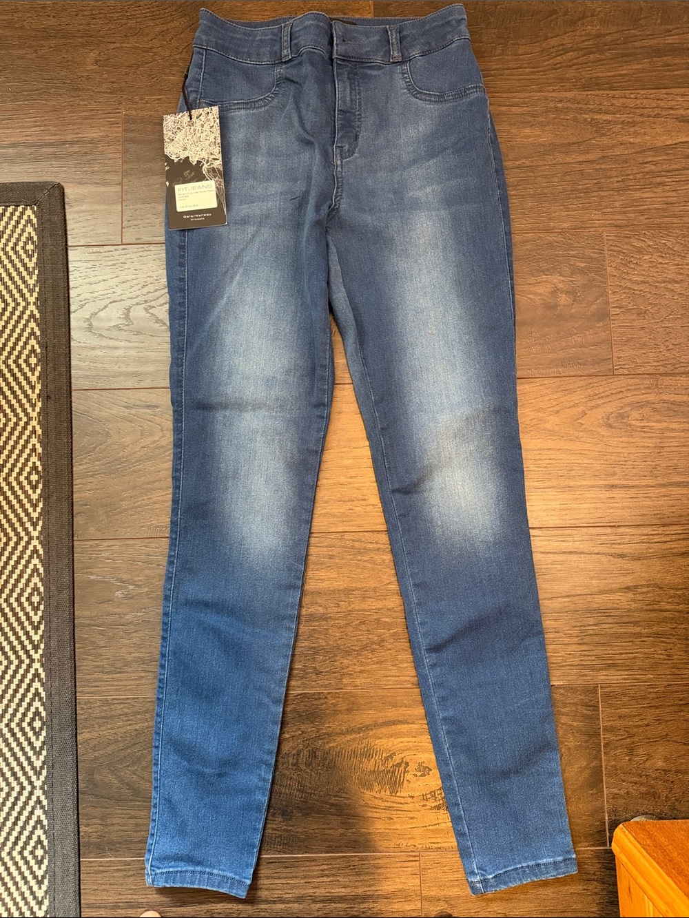 Women’s Dark Blue Stretch Skinny Jeans